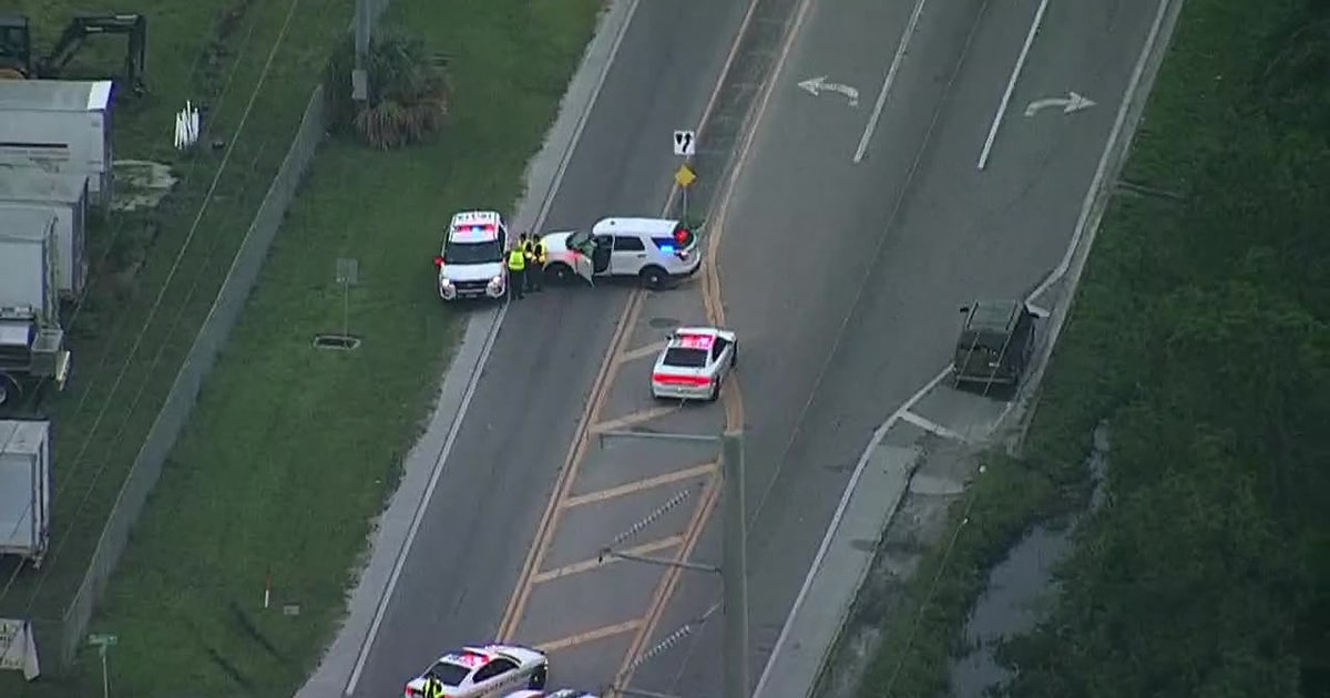 Pedestrian hit, killed by box truck in Lakeland | FOX 13 Tampa Bay