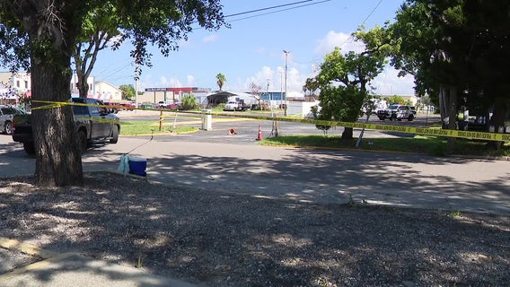 Palmetto police shoot man accused of pointing rifle at officers