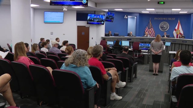 Manatee County residents voice concern about flooding, Lake Manatee Dam during commissioners meeting