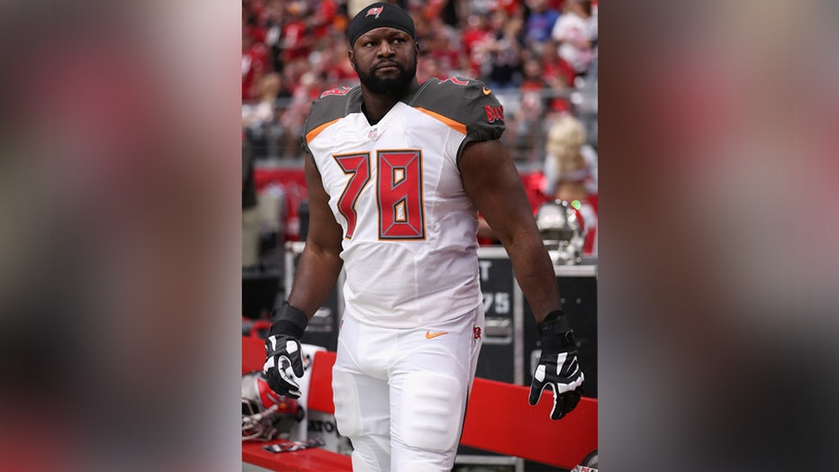 Tackle Gosder Cherilus #78 of the Tampa Bay Buccaneers on the sidelines during the NFL game against the Arizona Cardinals at the University of Phoenix Stadium on September 18, 2016 in Glendale, Arizona. The Cardinals defeated the Buccaneers 40-7. (Photo by Christian Petersen/Getty Images)