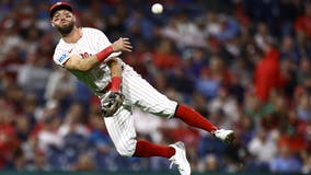 Clemens has RBI single in 9th to lift Phillies to 2-1 win over Rays