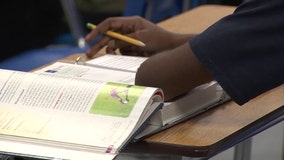 Schrader Elementary School bringing in father figures through volunteer program