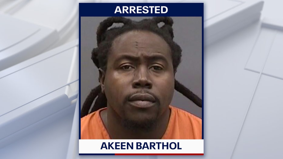 Mugshot of Akeen Barthol. Courtesy: Tampa Police Department.