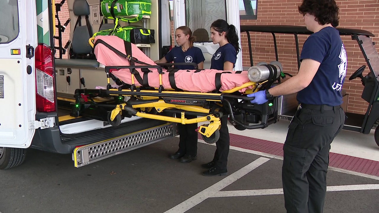 USF's Medical Response Unit gets reallife experience during Hurricanes