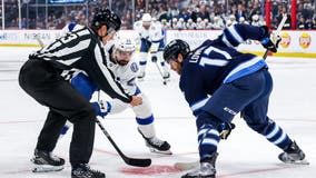 Jets use balanced scoring attack in 7-4 victory over the Lightning