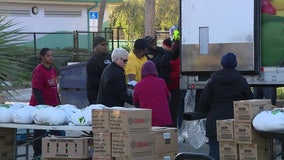 Tampa church giving away thousands of free turkeys to families in need ahead of Thanksgiving