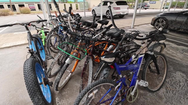 'Bikes from the Heart' donates 1,000th bicycle in first year of helping those in need