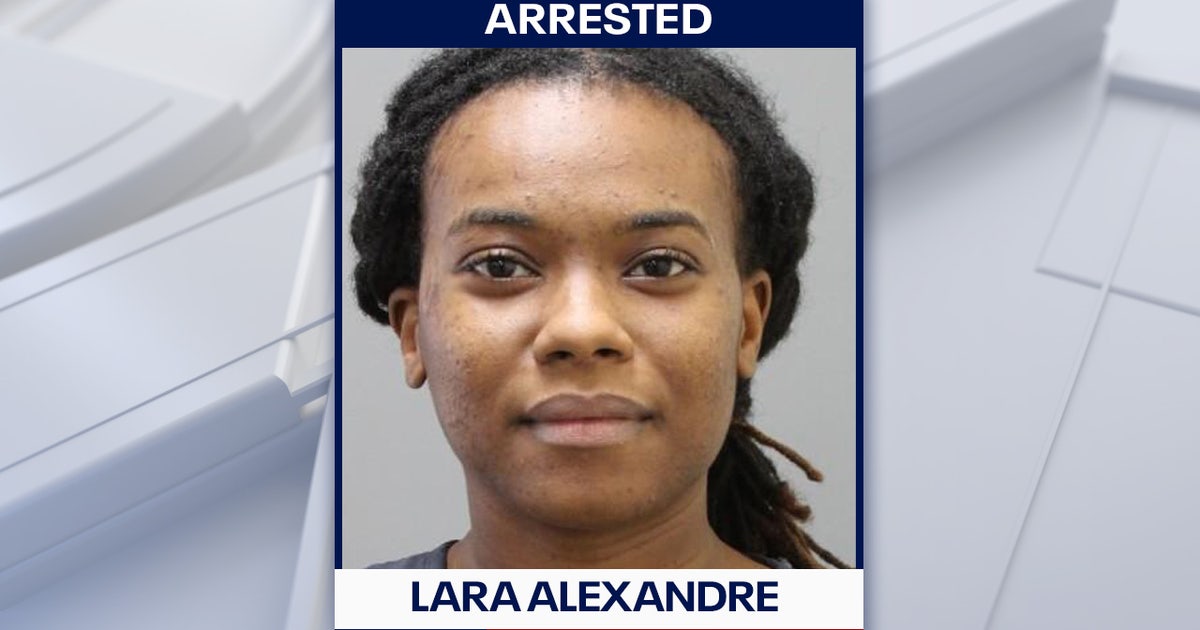 Florida woman busted for speeding in school zone bites deputy after ...