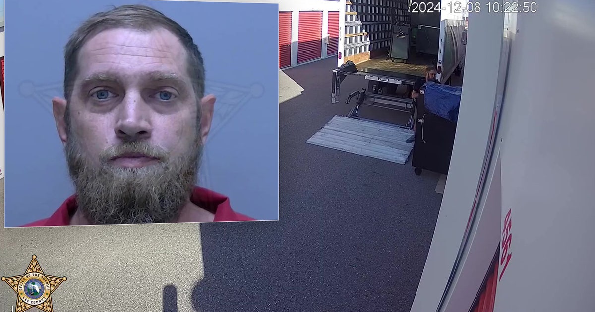 Stolen AirPods lead deputies to fired Florida man accused of stealing ...