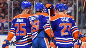 Oilers extend their winning streak to 3 games with a 2-1 win over the Lightning