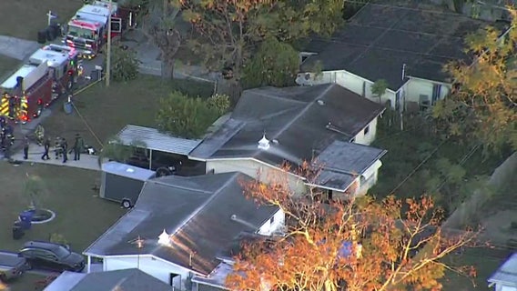 1 escapes Holiday house fire that killed man, dog: PCFR