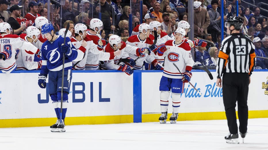 TAMPA, FL - DECEMBER 29: The Montreal Canadiens celebrate a goal against the Tampa Bay Lightning at Amalie Arena on December 29, 2024 in Tampa, Florida. (Photo by Mark LoMoglio/NHLI via Getty Images)