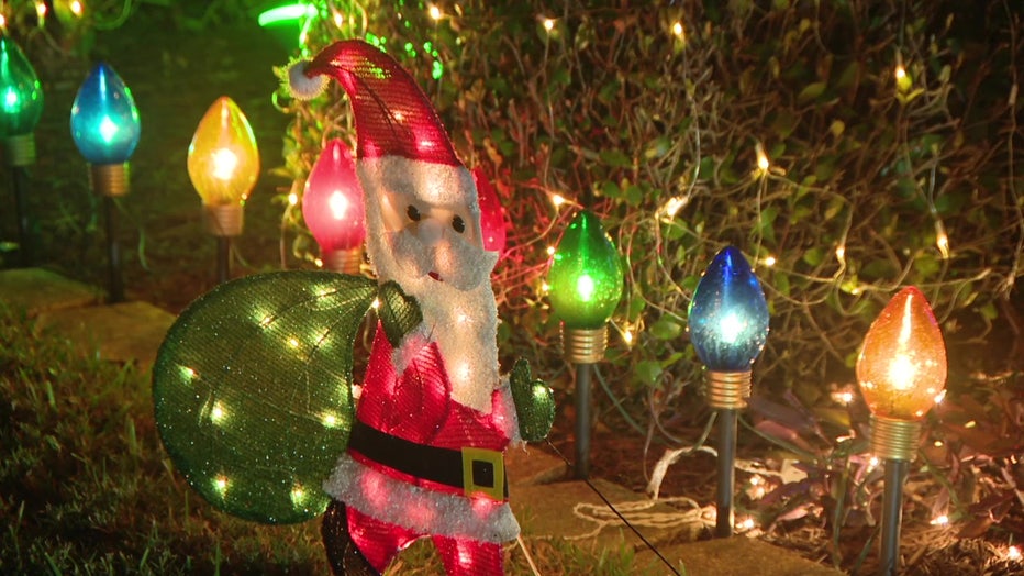 Each year, a Largo neighborhood hosts Lights of Lake Park, raising money for the Suncoast Hospice Foundation.