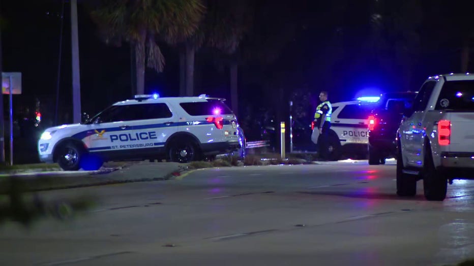 Teen shot while trying to carjack man outside restaurant, St. Pete ...