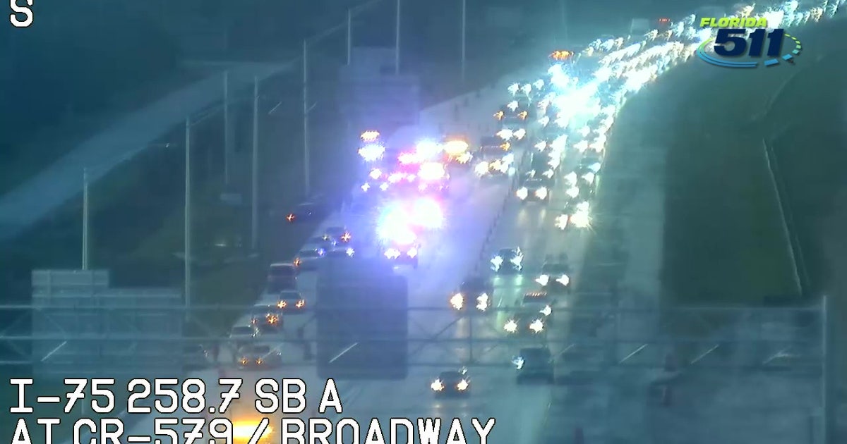 Crash causes big delays on I-75 in Hillsborough County | FOX 13 Tampa Bay