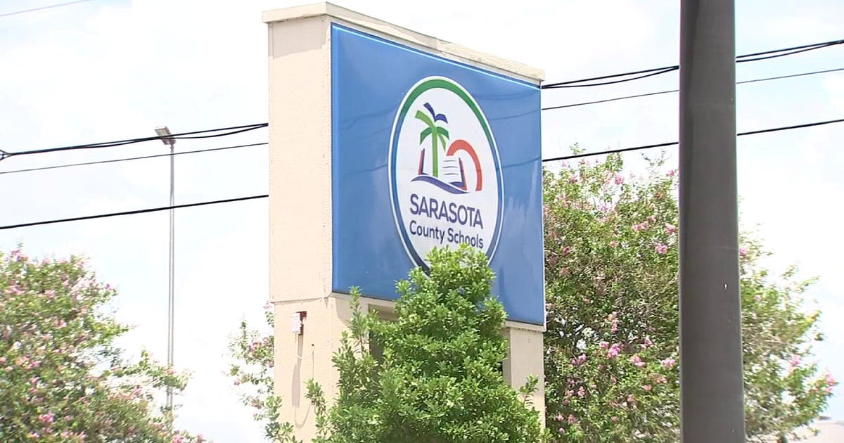 Sarasota County schools sees historic high school graduation rate | FOX ...
