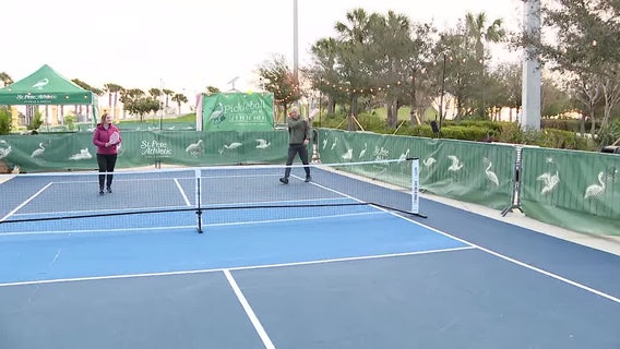 Pickleball courts now open at St. Pete Pier