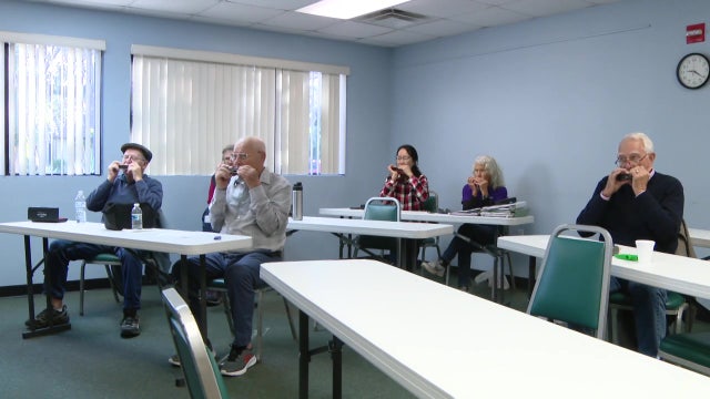 Bringing seniors together through music: 'I really enjoy it so much'