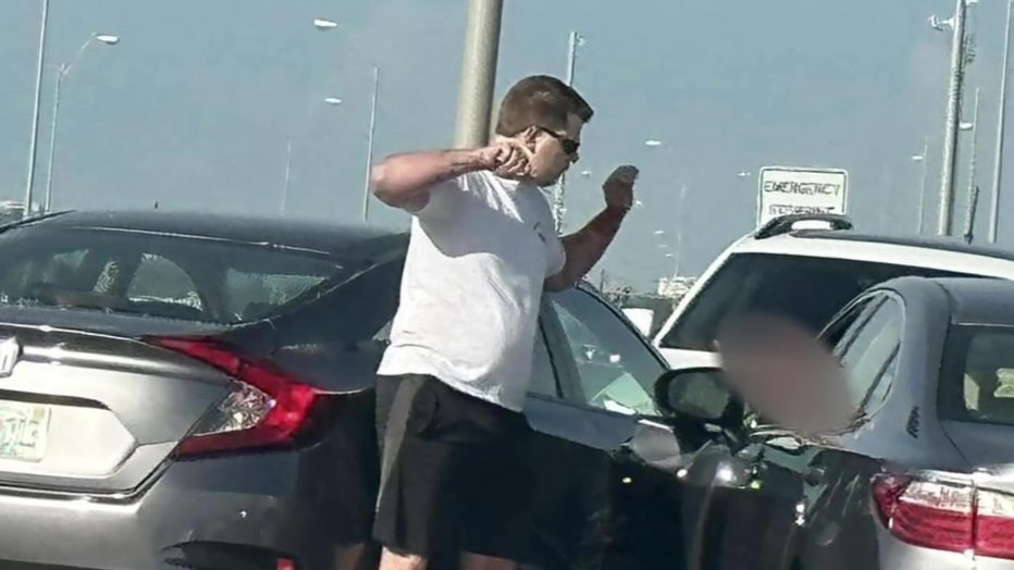 Scruggs wielding a knife on the Howard Frankland bridge.