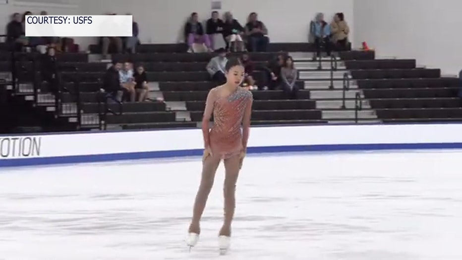 Jinna Han skating.