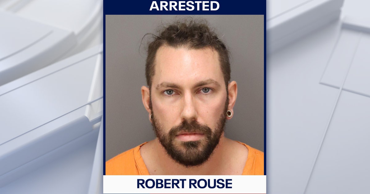 Man grabs child, throws her onto bed after luring her with pet ferrets ...