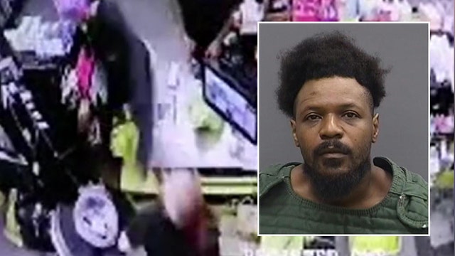 Deputies arrest man accused of punching Dollar General clerk in mouth, knocking out teeth