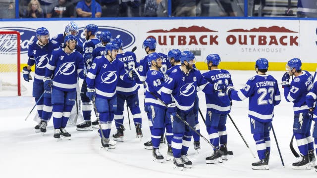 Lightning extend their winning streak to 5 games with a 4-1 win over the Kraken