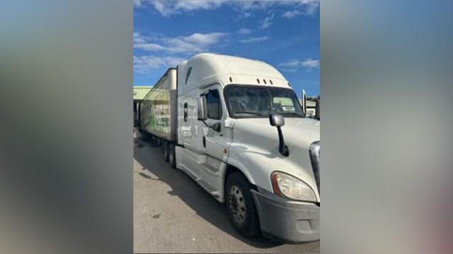 Suspected hit-and-run driver in semi-truck forces Florida mom, toddler to crash into pond: MCSO