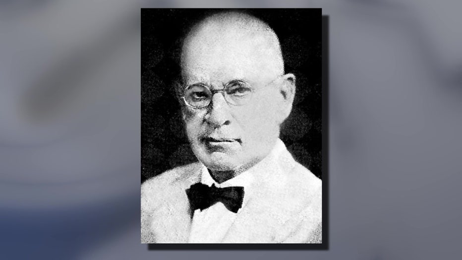 Pictured: Dr. Sumter de Leon Lowry.