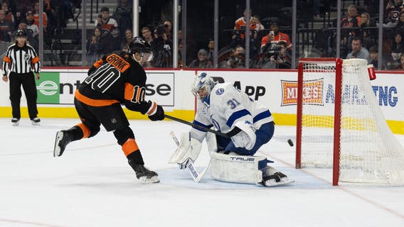 Flyers end winless homestand with 4-3 shootout win over Lightning