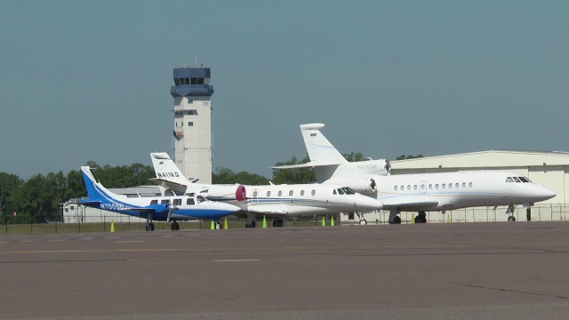 How Lakeland Linder Airport balances Sun 'n Fun, passengers and cargo service