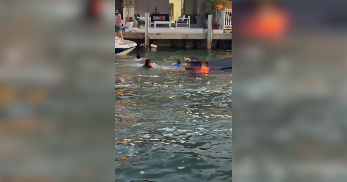 Video: Good Samaritans jump in Florida canal after boat capsizes ...