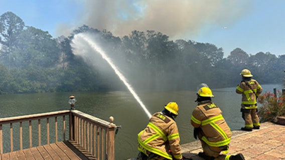 Pasco brush fire 60% contained as crews continue battling flames