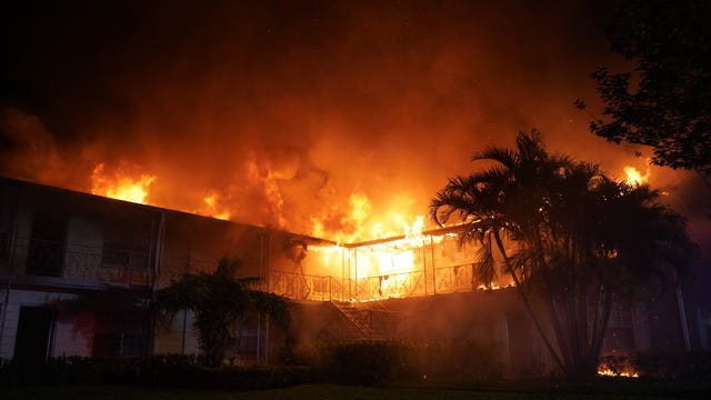 Apartment fire damages close to 20 units in Tampa: TFR