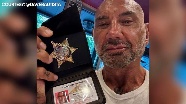 Tampa native Dave Bautista named Honorary Deputy Sheriff of Hillsborough County