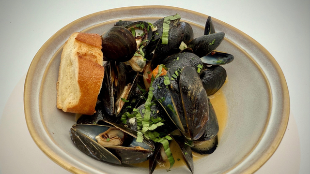 Dinner DeeAs recipe: Mussels with Tomato and Fennel