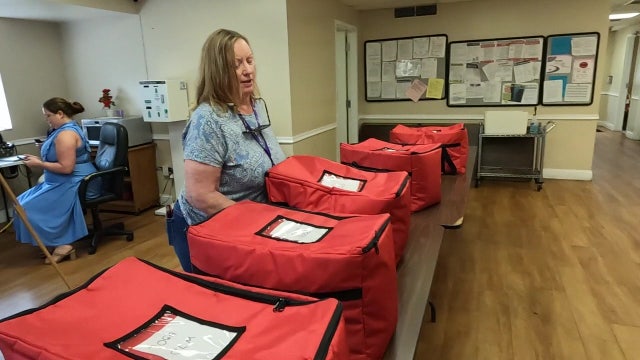 Meals on wheels program for home-bound seniors in the Tampa Bay Area