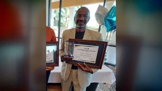 Pinellas County Schools Senior Volunteer of the Year is finalist for state award