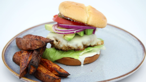 Dinner DeeAs Burger Week recipe: Juicy Turkey Burger