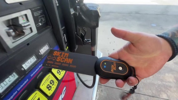 Bradenton police add credit card skimming device detectors to their arsenal