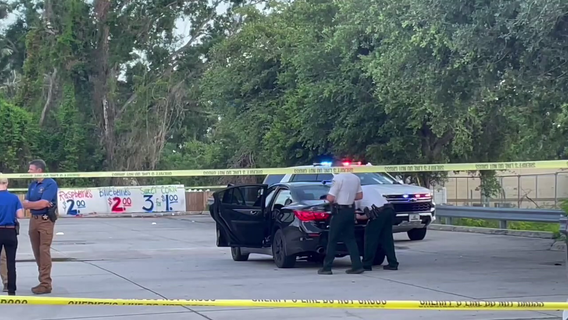 Man shot to death in Tampa, search on for shooter