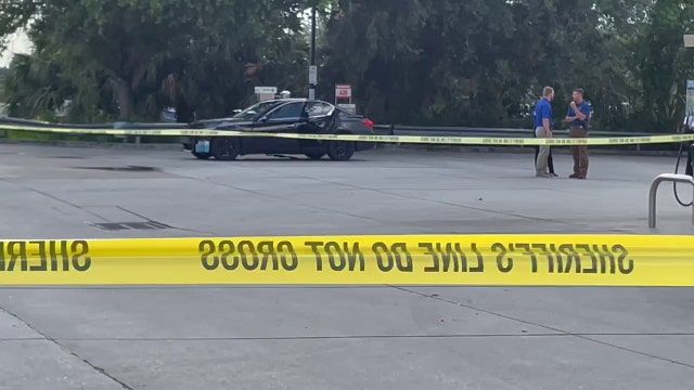 Driver slams into Riverview bicyclist while bolting from shooting suspect who opened fire on passenger: HCSO