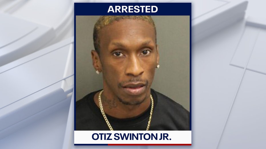 Otiz Swinton Jr. mugshot courtesy of the Hillsborough County Sheriff's Office.