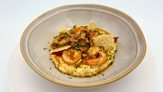 Dinner DeeAs recipe: Garlic Shrimp with Creamy Polenta