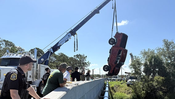Teen found dead in Venice canal after car crash: officials