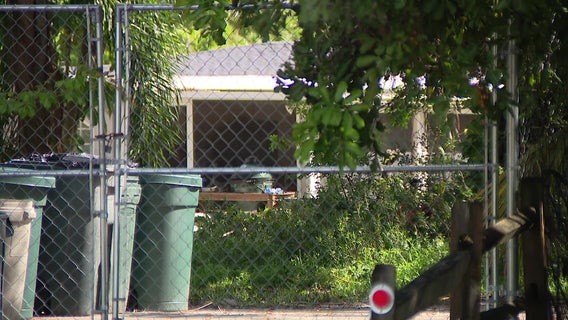 1 person dies, another hospitalized after fire breaks out at Bradenton home: CHFR