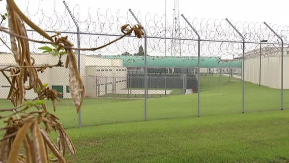 DeSantis reveals plans for second ICE detention center in Florida