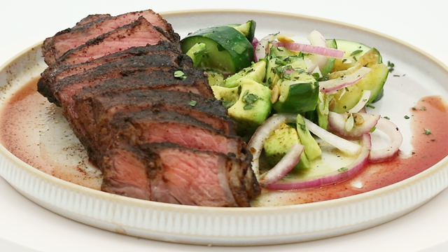 Dinner DeeAs recipe: Espresso-Rubbed Steak