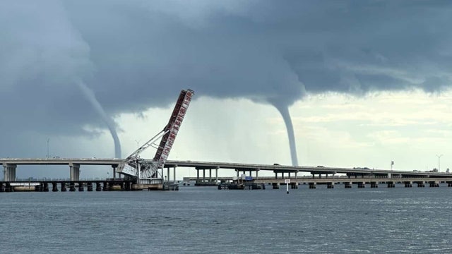WATCH: 2 waterspouts spotted along Bradenton Riverwalk