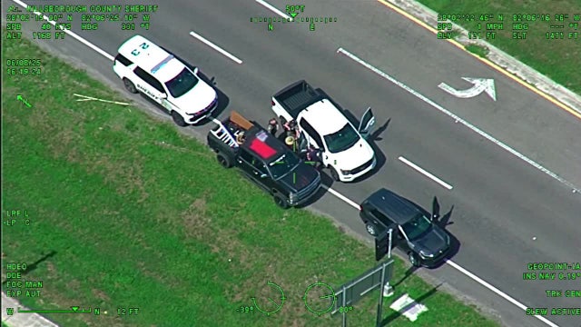 Wanted felon driving spray-painted car arrested after brief pursuit: HCSO